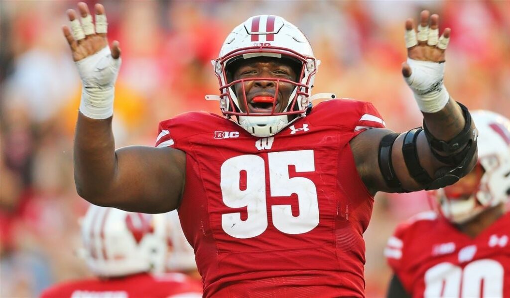 Steelers Draft Wisconsin DT Keeanu Benton | Steelers News NOW